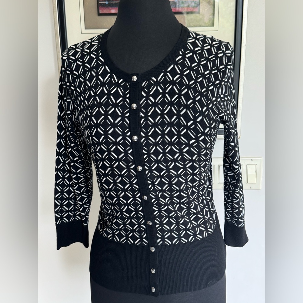 White House Black Market Geometric Black and White Cardigan